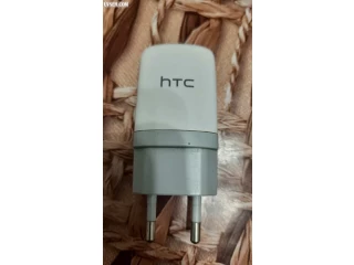 Зарядное устройство HTC TC E250 белое