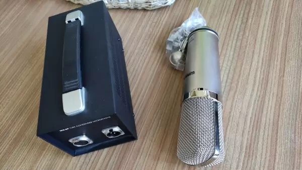 studiinyi-lampovyi-mikrofon-warm-audio-wa-67-big-1