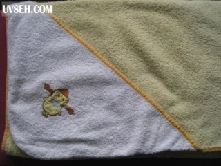 Детский махровый уголок с капюшоном, полотенце